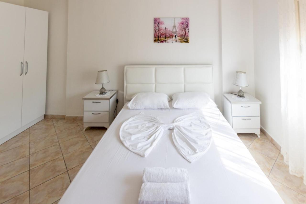 Spacious 2 Bedroom Apartment In Durres Beach Durrës Exterior foto
