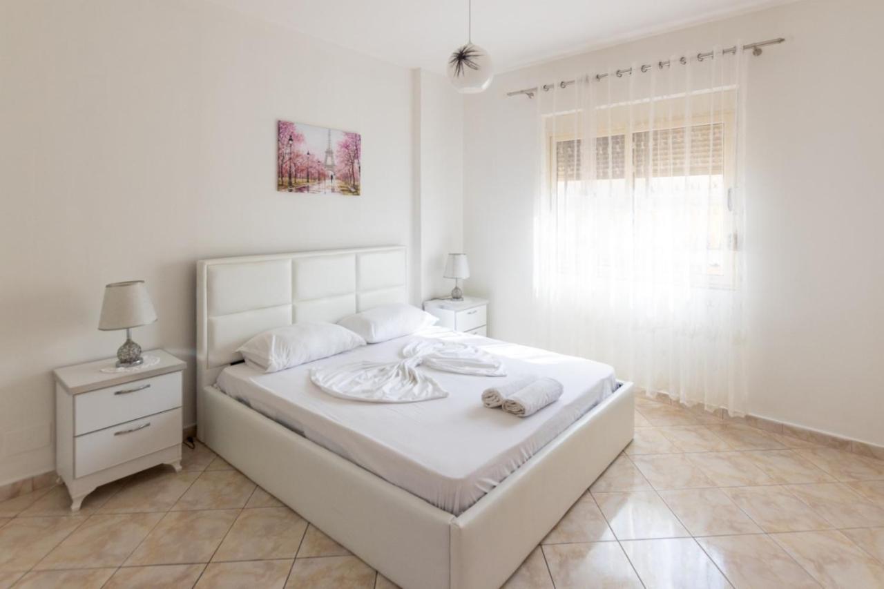 Spacious 2 Bedroom Apartment In Durres Beach Durrës Exterior foto