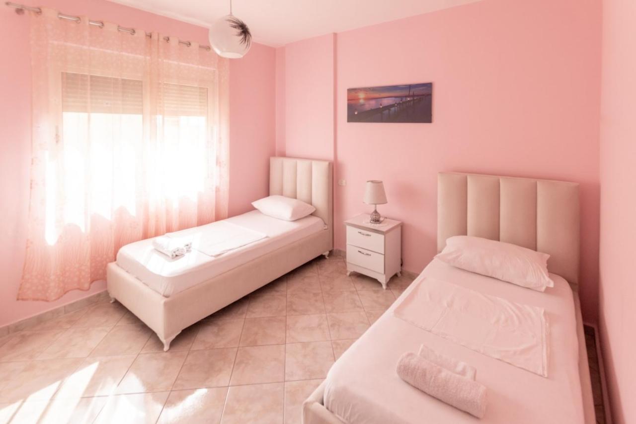 Spacious 2 Bedroom Apartment In Durres Beach Durrës Exterior foto
